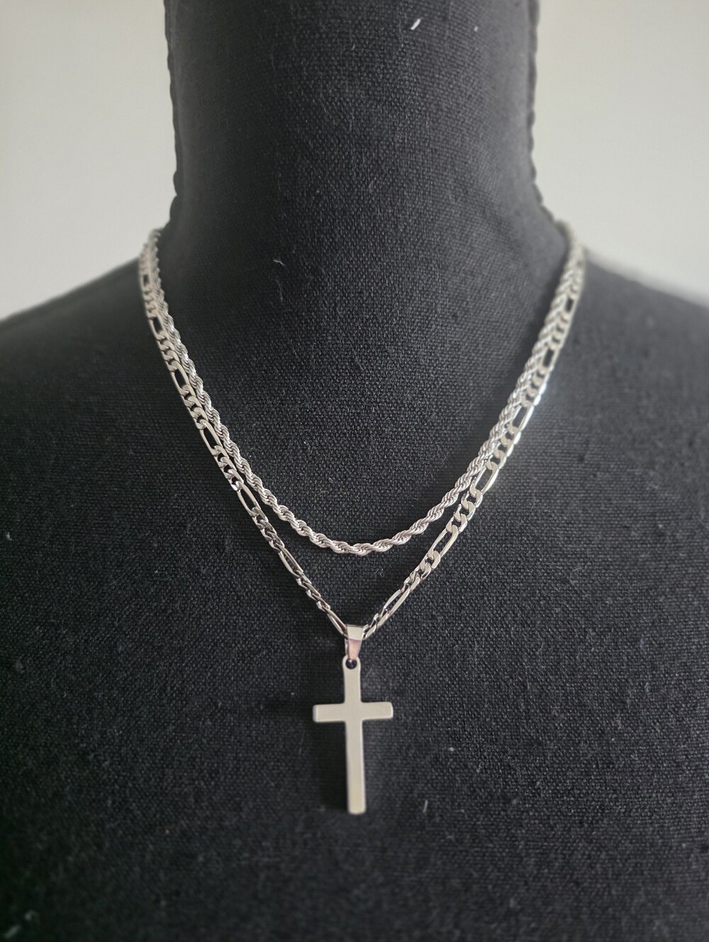 NEW Cross Necklace & Chain